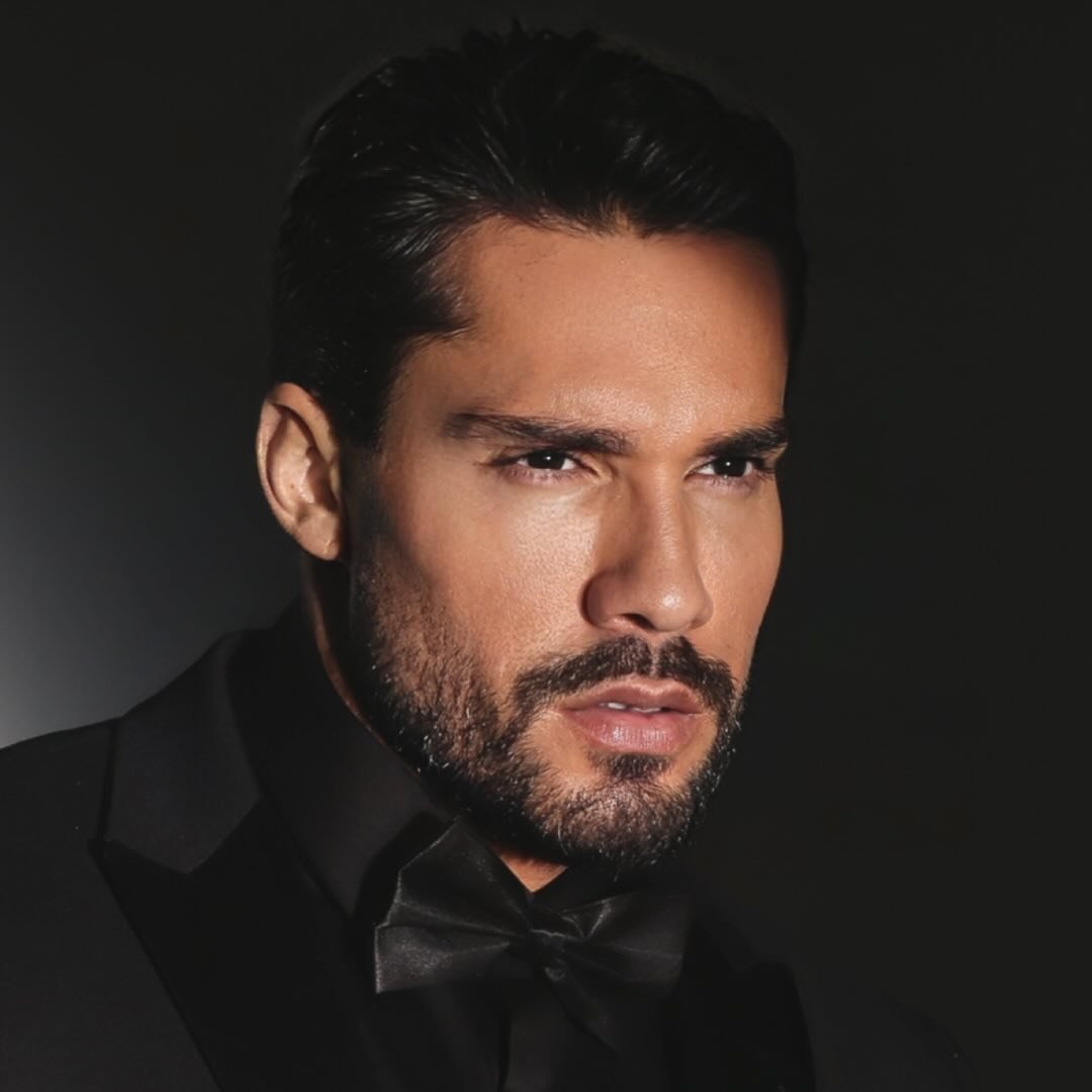 Bil Araujo